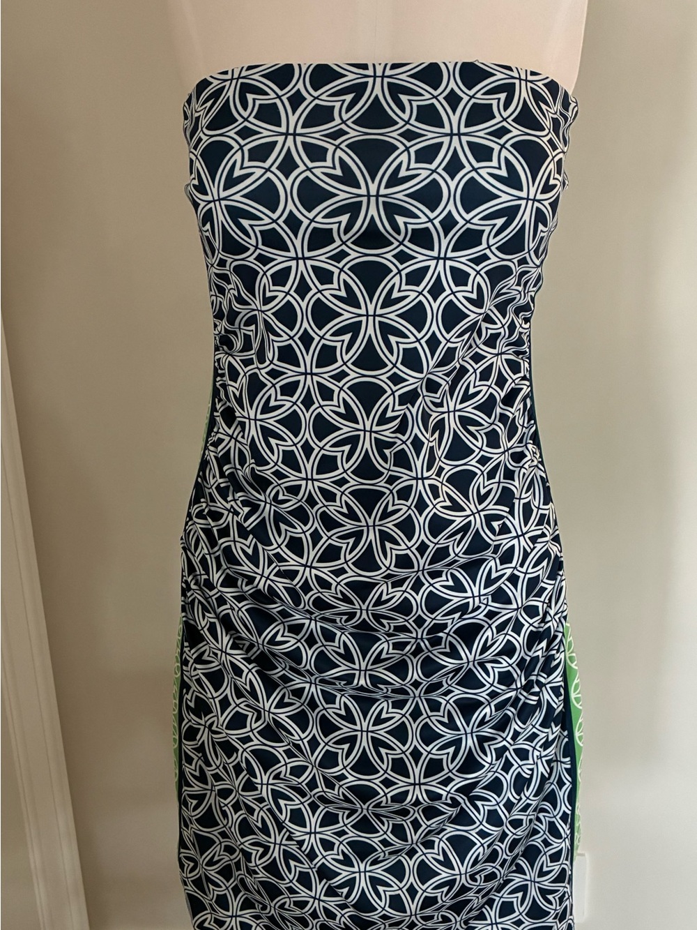 Gretchen Scott Designs Strapless Navy & White Geometric Sheath Dress